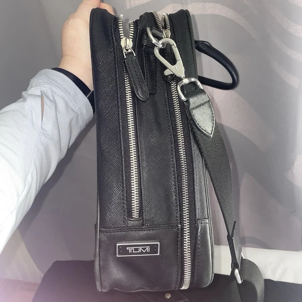 Tumi 16 saffiano
