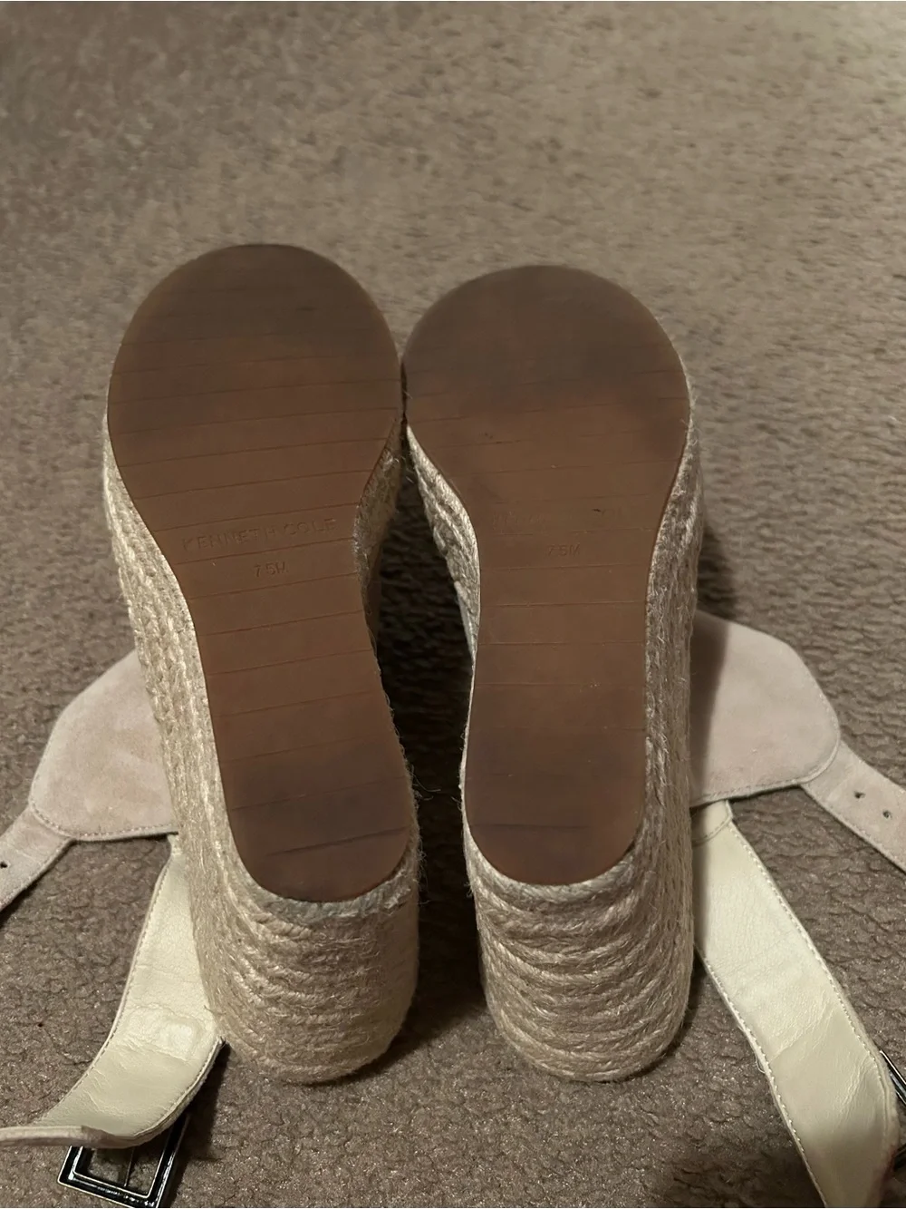 Kenneth Cole color| almond
