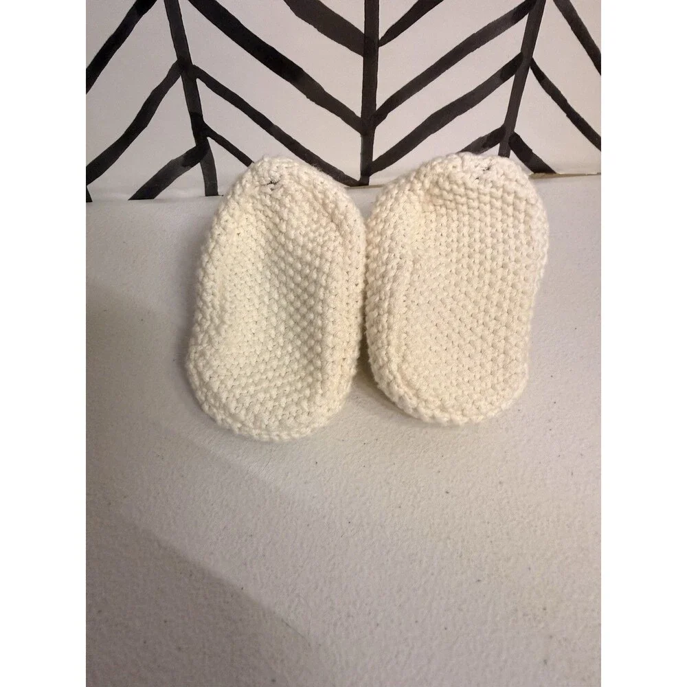 Unbranded white bear
