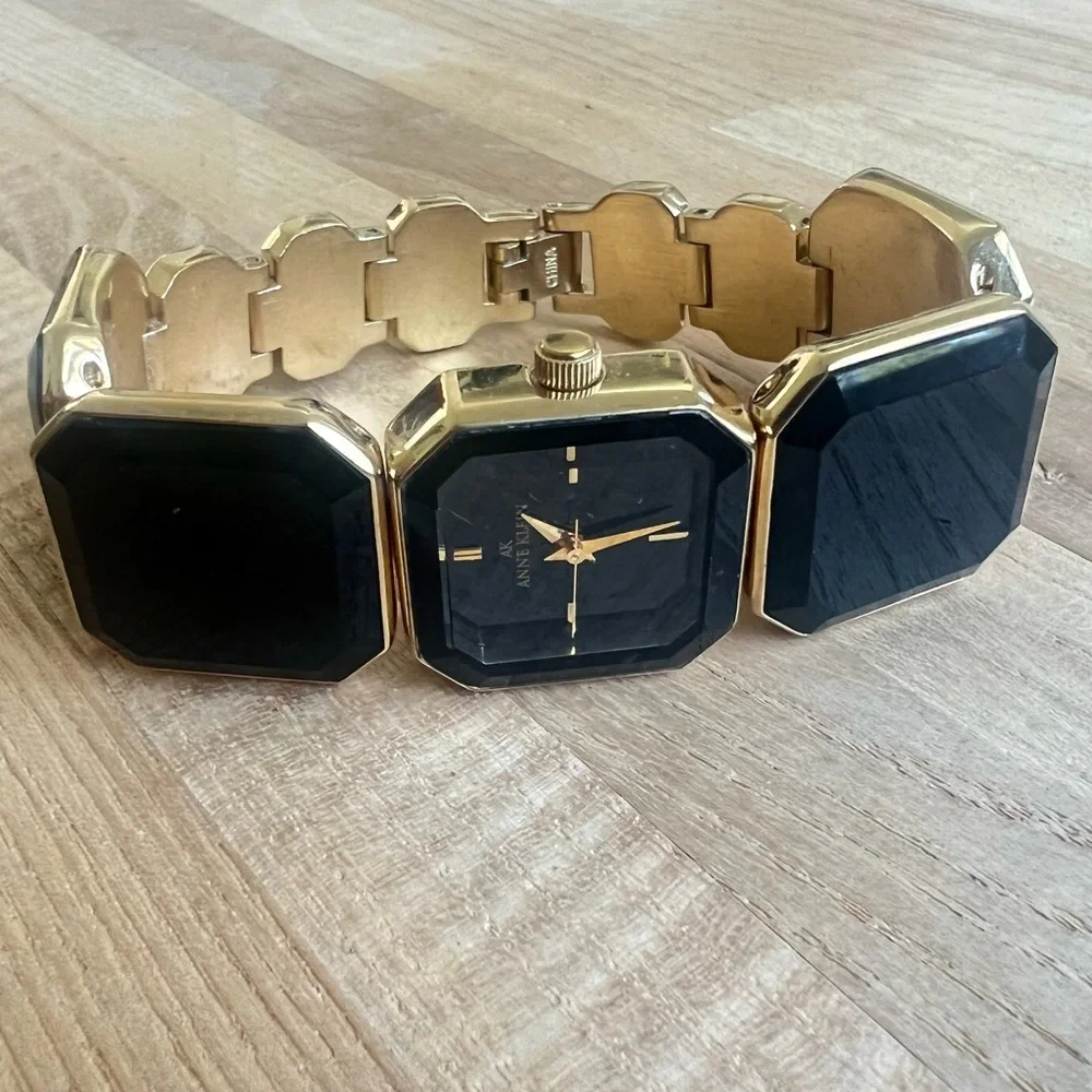 Anne Klein brand anne