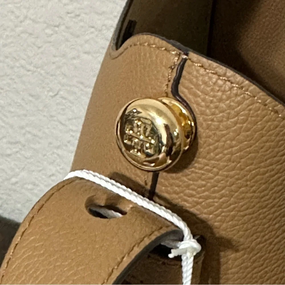 Tory Burch may burch giftable