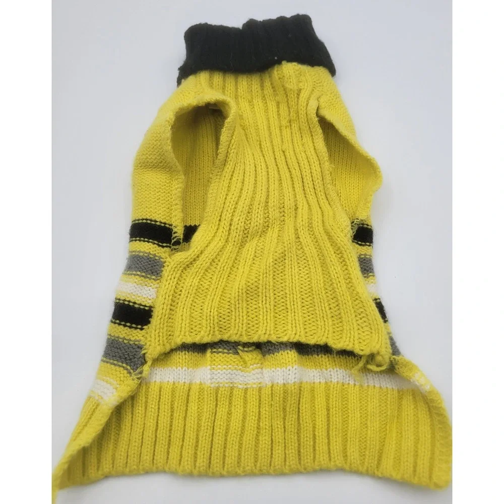 Unbranded cable knit