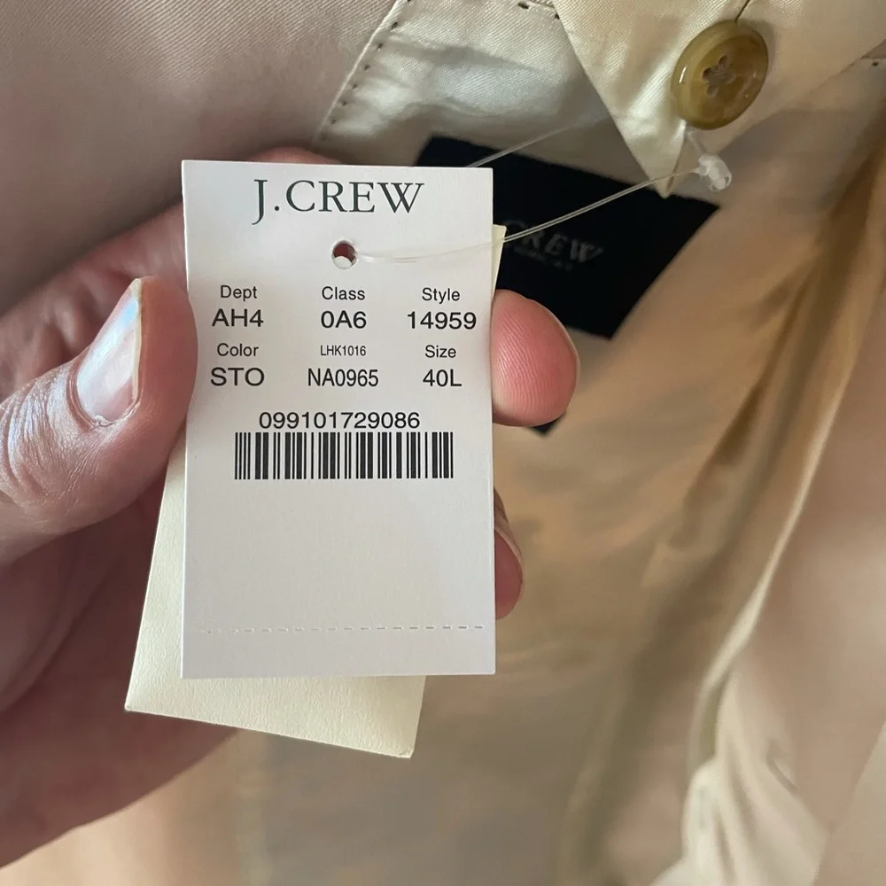J. Crew reposhing this