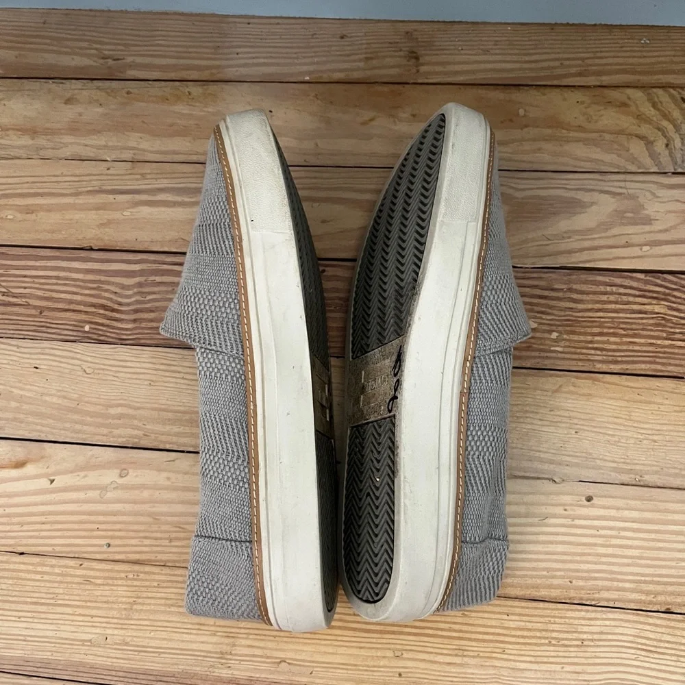Toms women’s grey