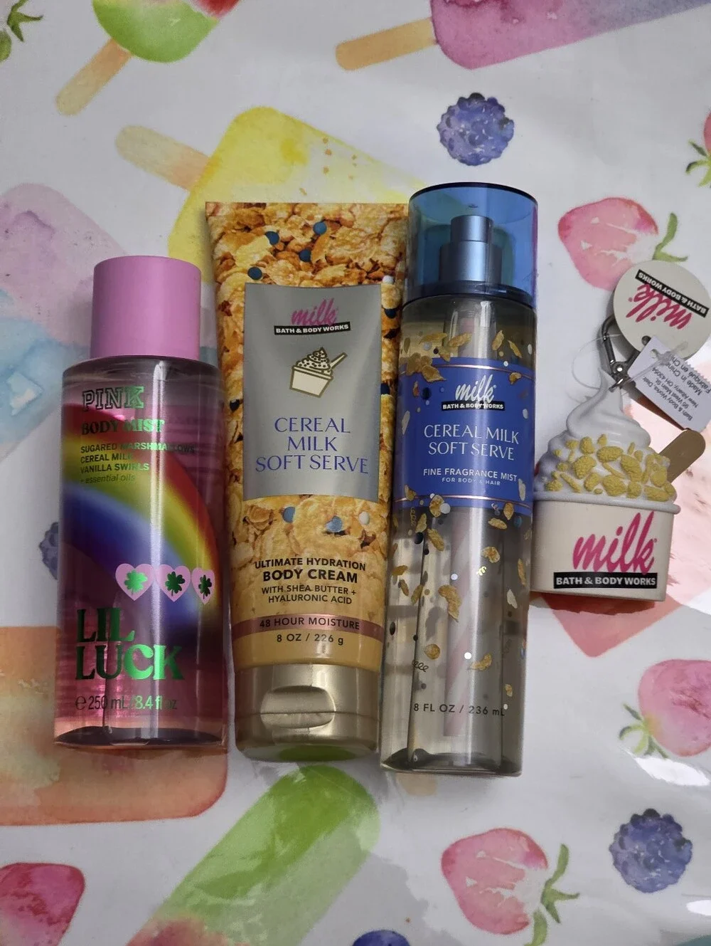 Bath & Body Works Cereal Milk Soft Serve Body Cream & Mist 4 Piece Gift Set RARE
