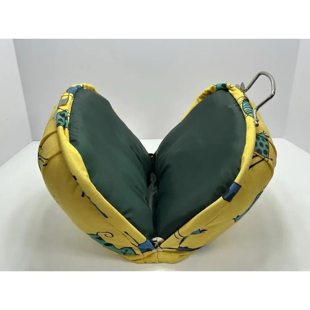 N/A vintage clamshell