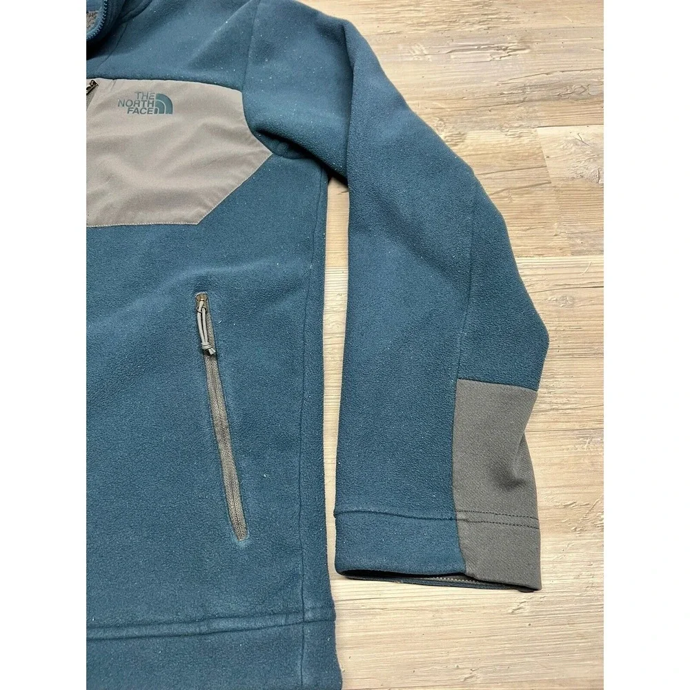 The North Face north size