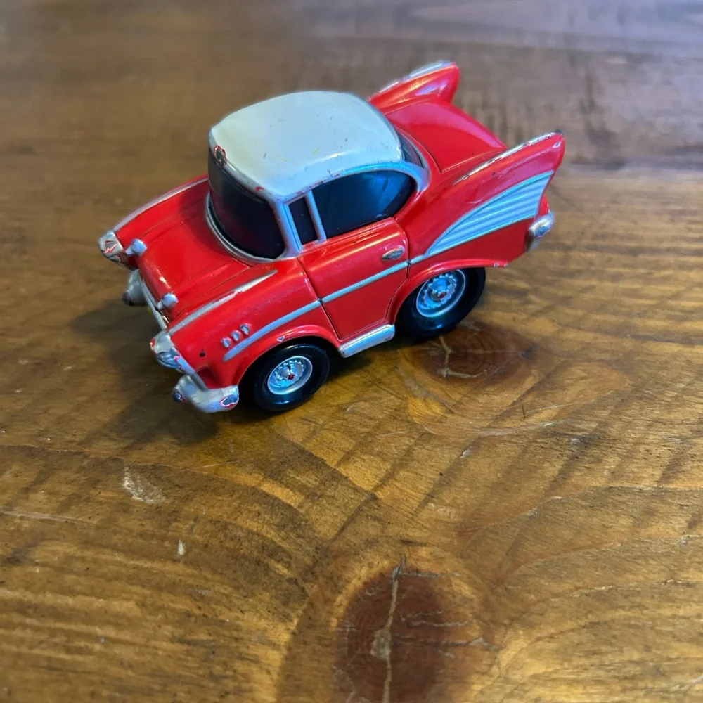 ERTL 1957 Chevy Bel Air Revie Push In Go Toy Car   Free Wheeling Vehicle as is