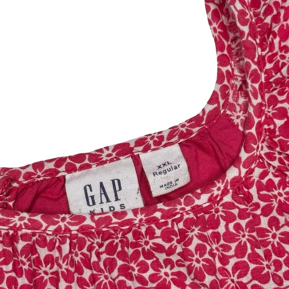 GAP floral top