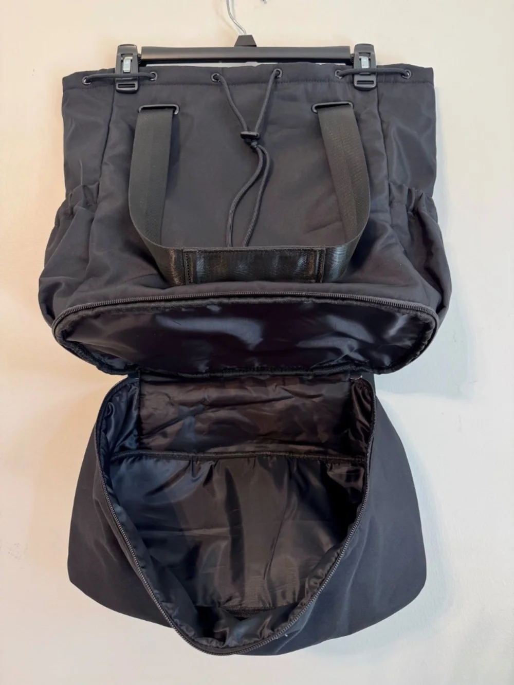 BEYOND YOGA Black Convertible Gym Bag Backpack Drawstring Tote Shoe Compartment