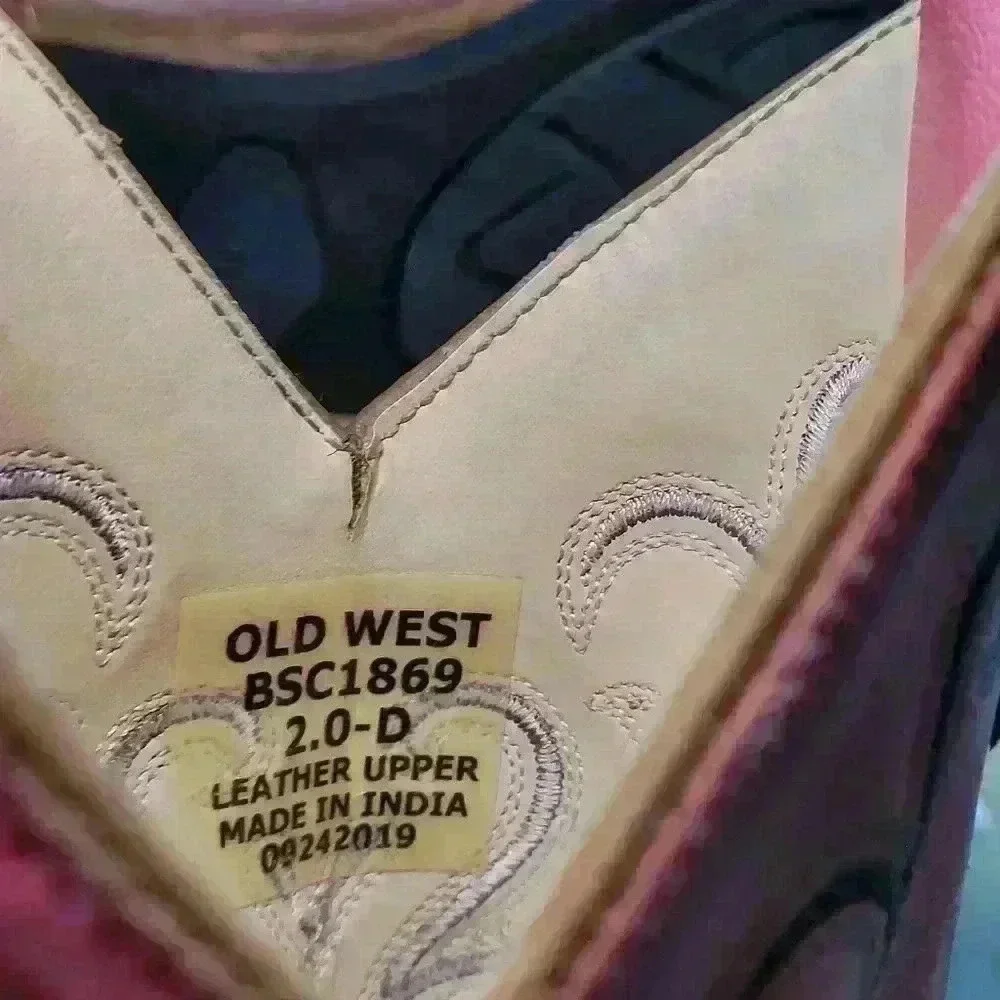 Old West pink upper