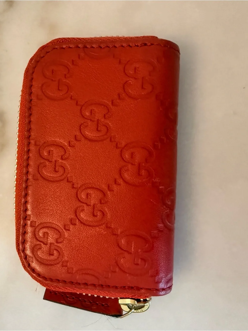 Gucci gg ready sleek