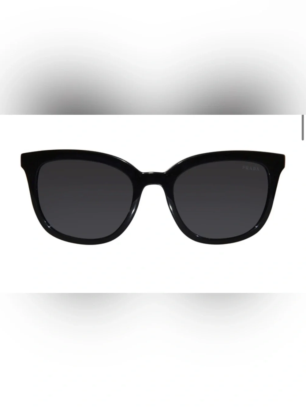 Prada wear eye no