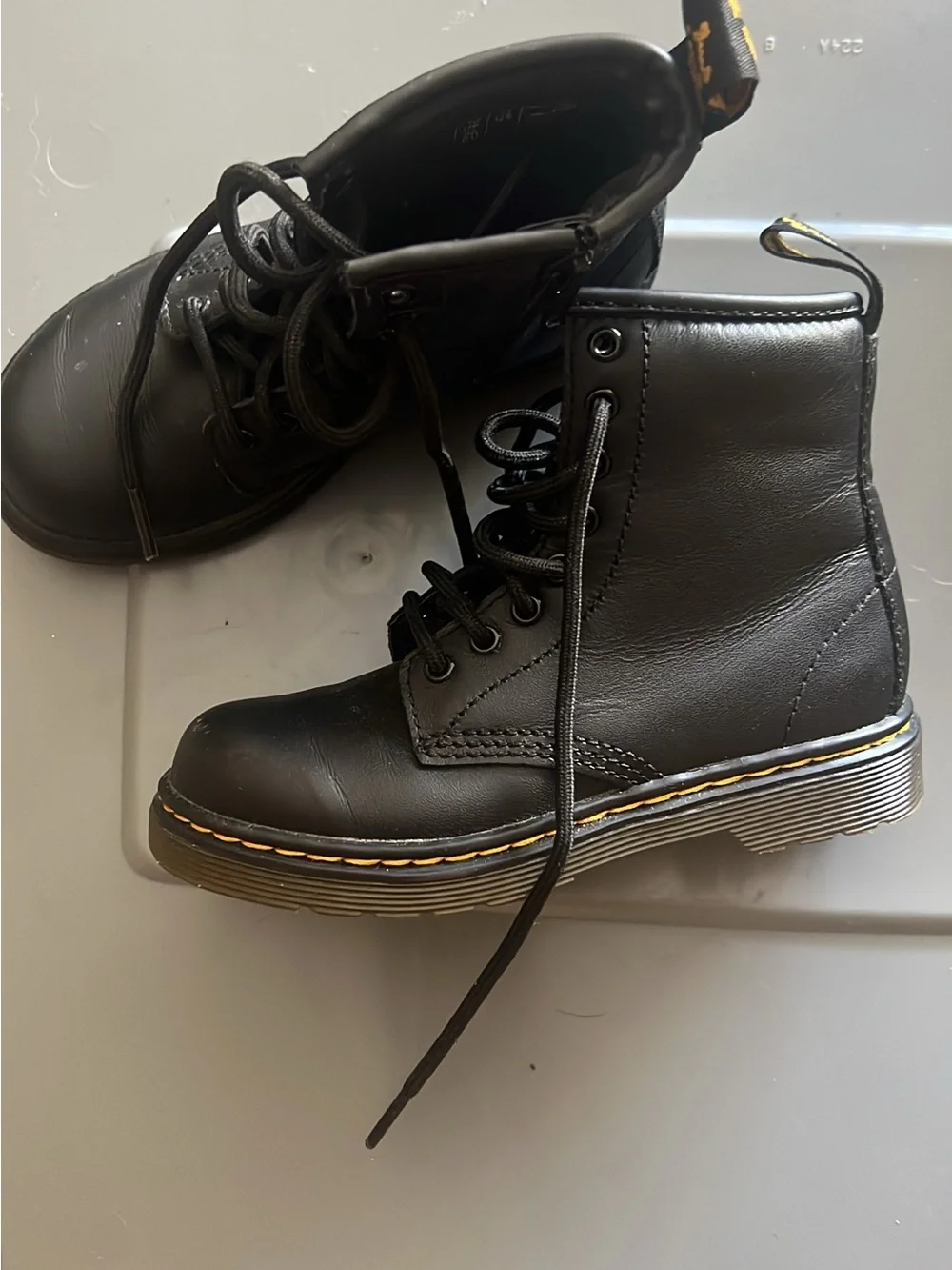 Dr. Martens classic black
