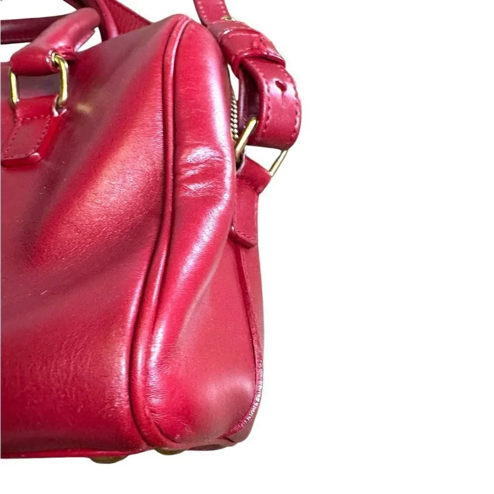 Saint Laurent authentic saint