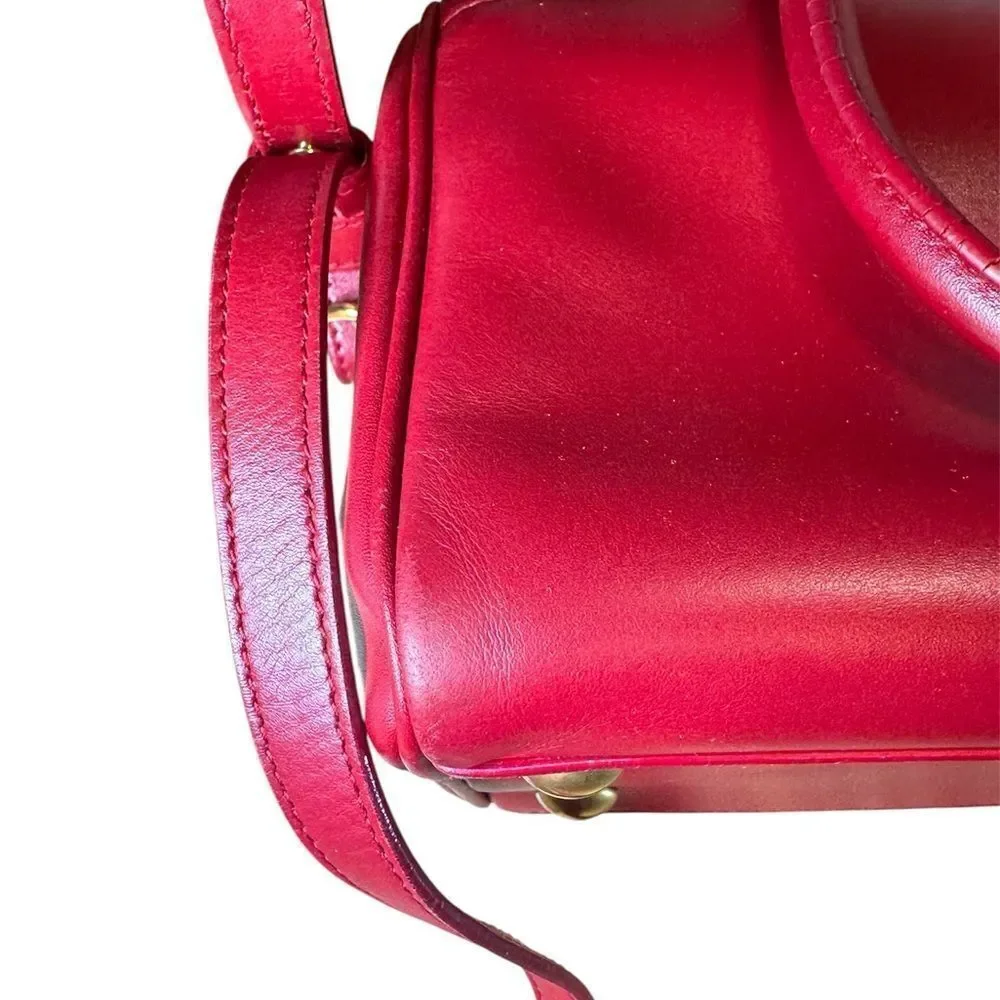 Saint Laurent authentic saint