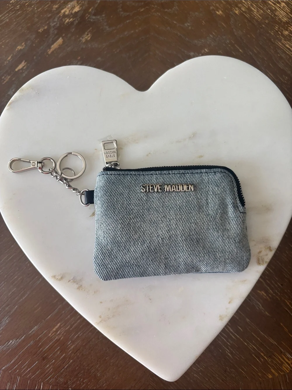 Steve Madden Medium Washed Denim zipped cardholder/coin pouch plus Key chain
