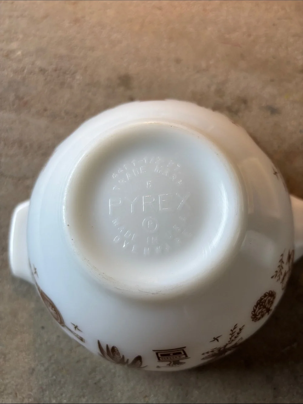 Pyrex vintage early