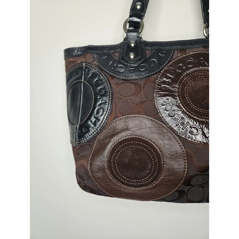 Coach bag circle