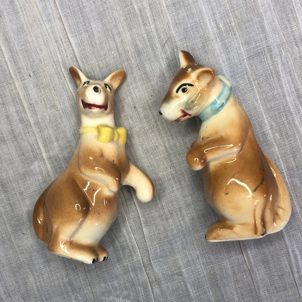 Vintage whimsical cute ceramic KANGAROO SALT & PEPPER shaker set
