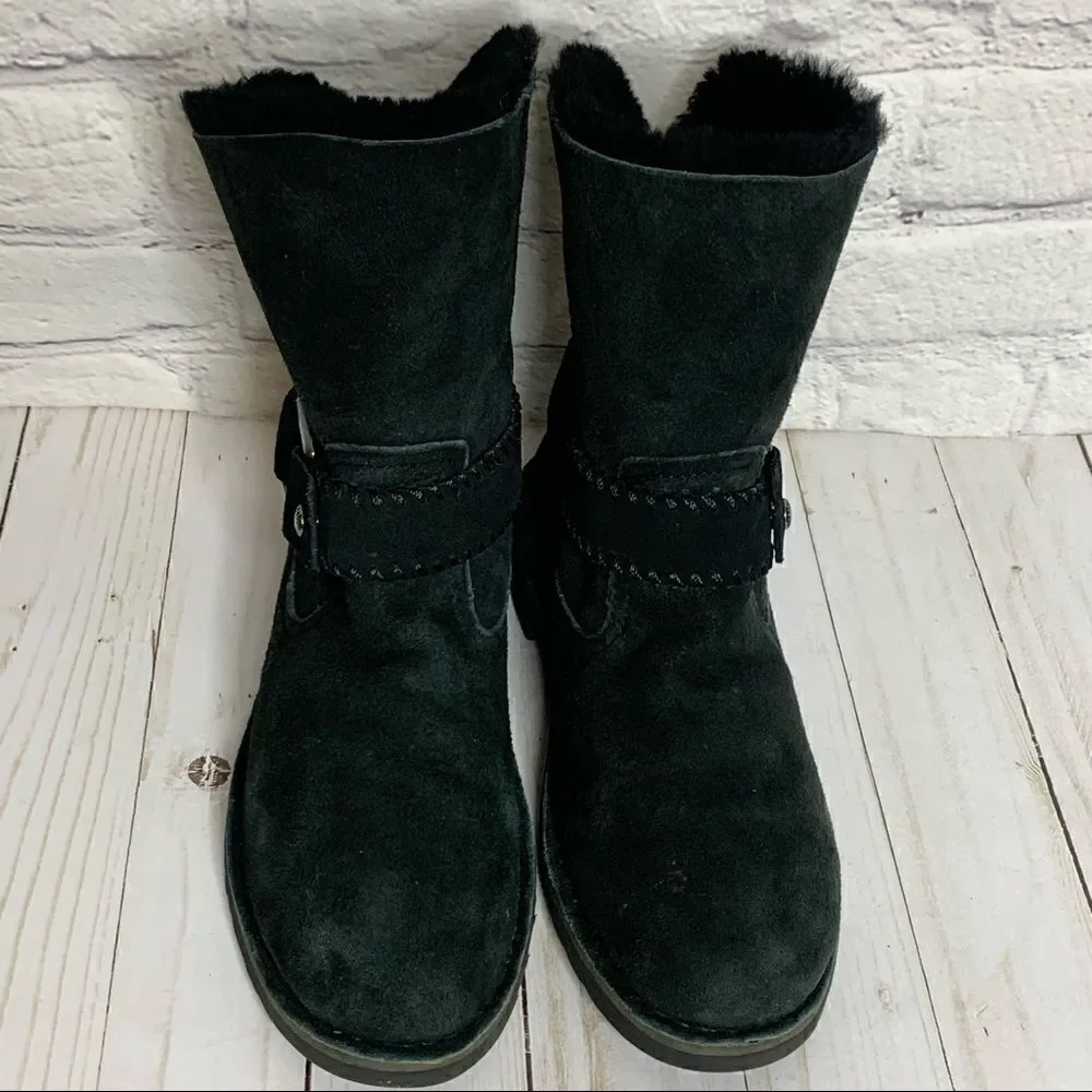 UGG whipstitch wool can