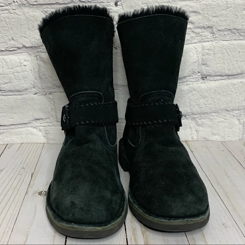 UGG twinface pictures excellent