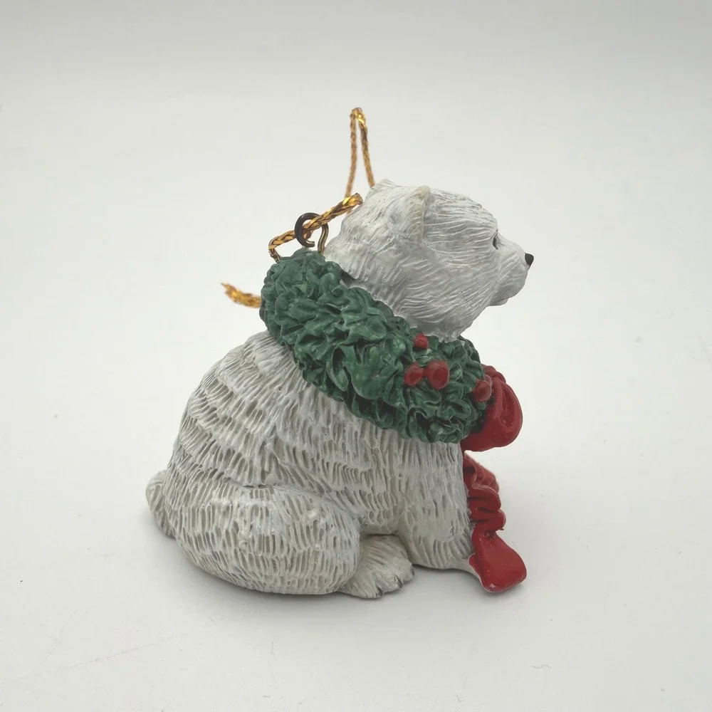 Silver Deer white red