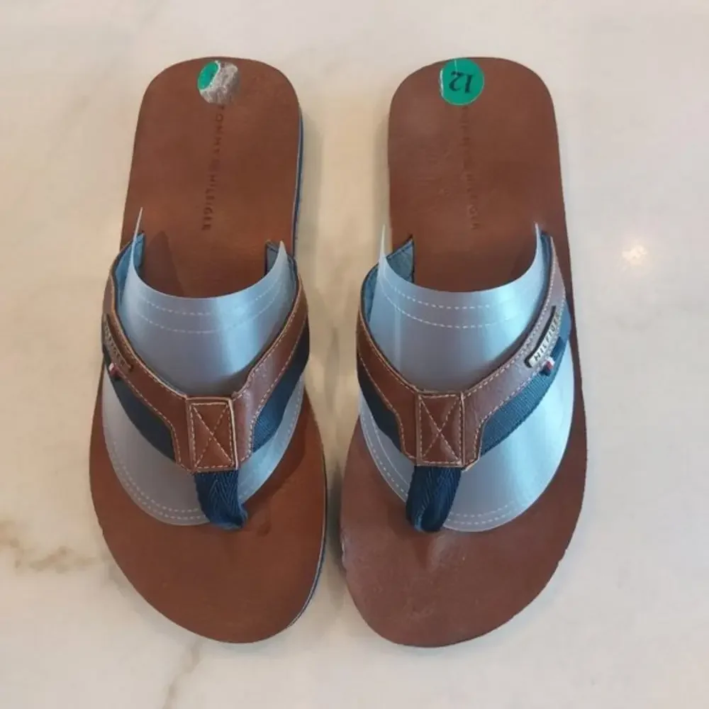 Tommy Hilfiger Drake-T‎ Men's Flip Flops Flat Sandals Cognac Faux Leather Sz 12