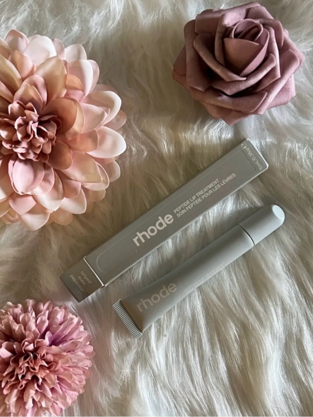 RHODE hydrating peptide