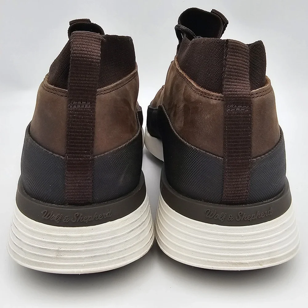 Wolf & Shepherd over brown shape