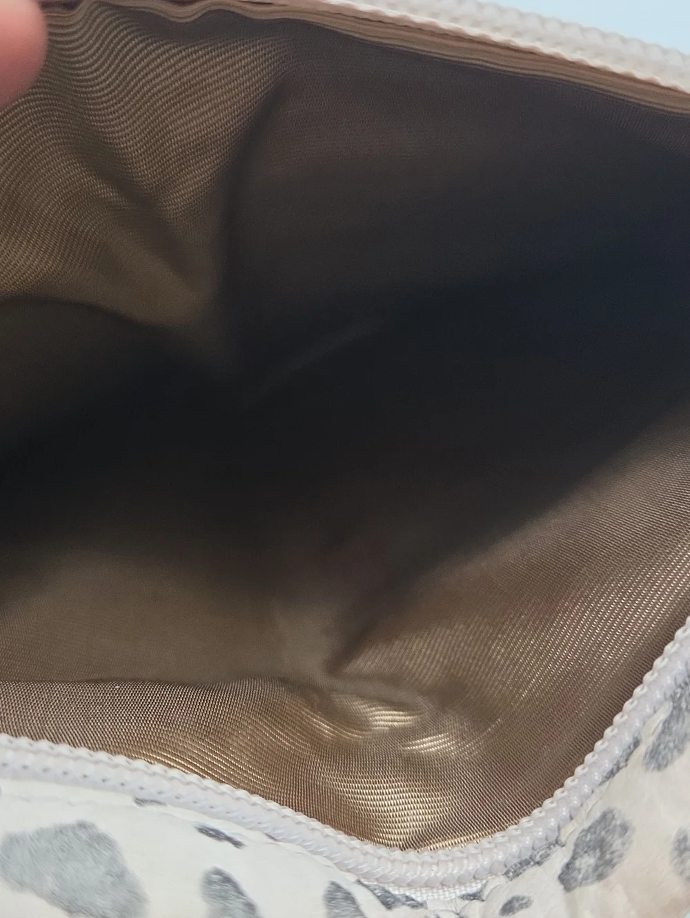 HOBO lauren clutch