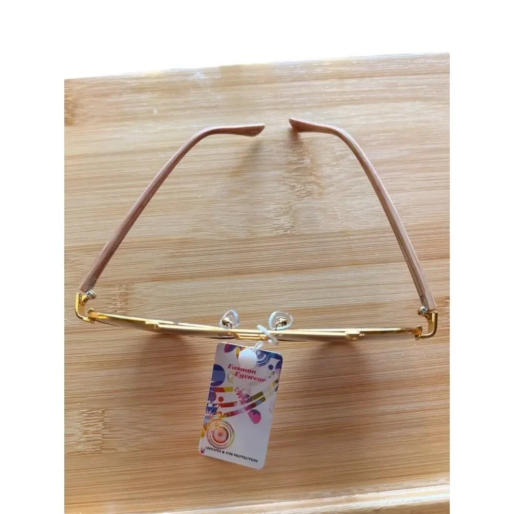 Fashion Eyewear lightweight stylish