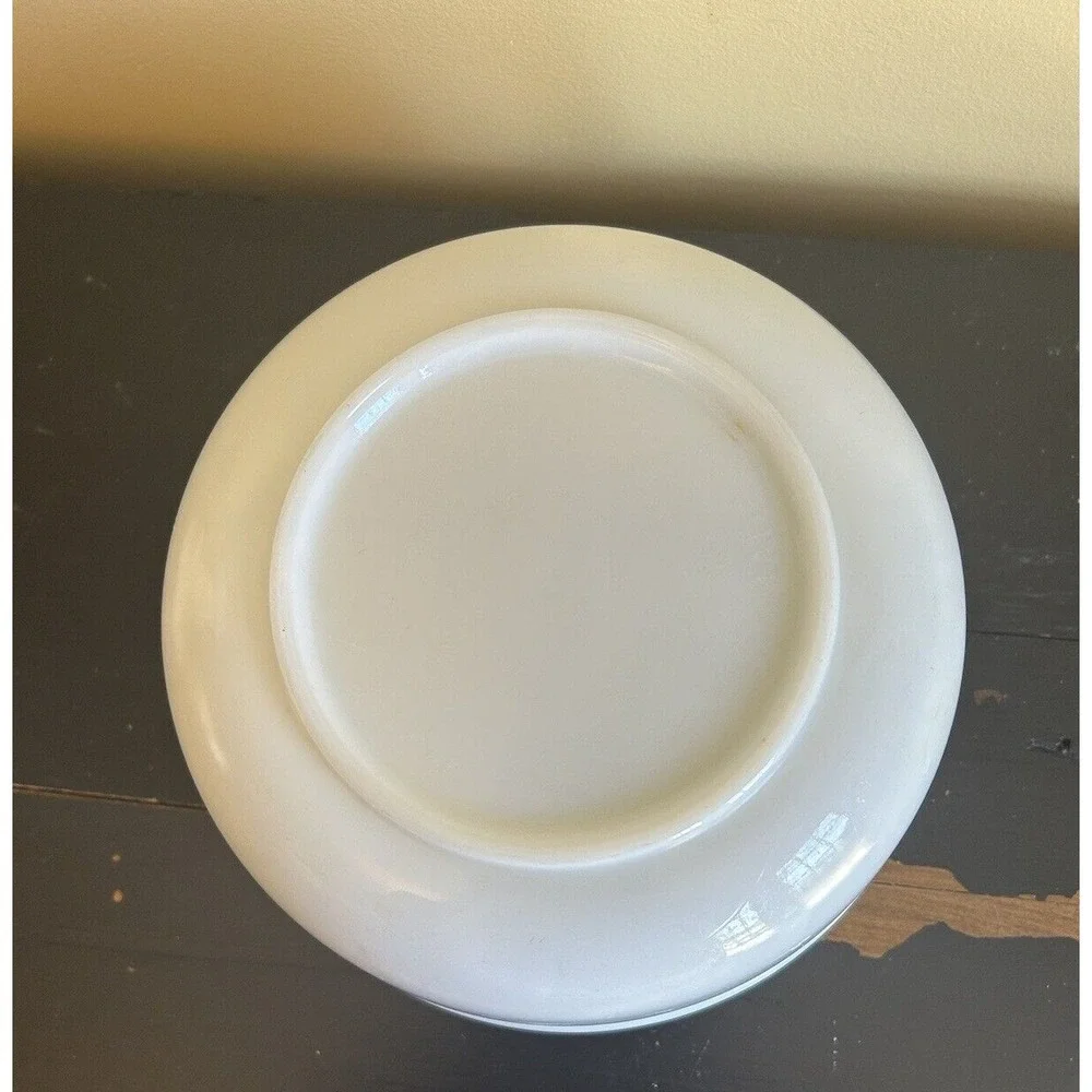 Pyrex preowned no