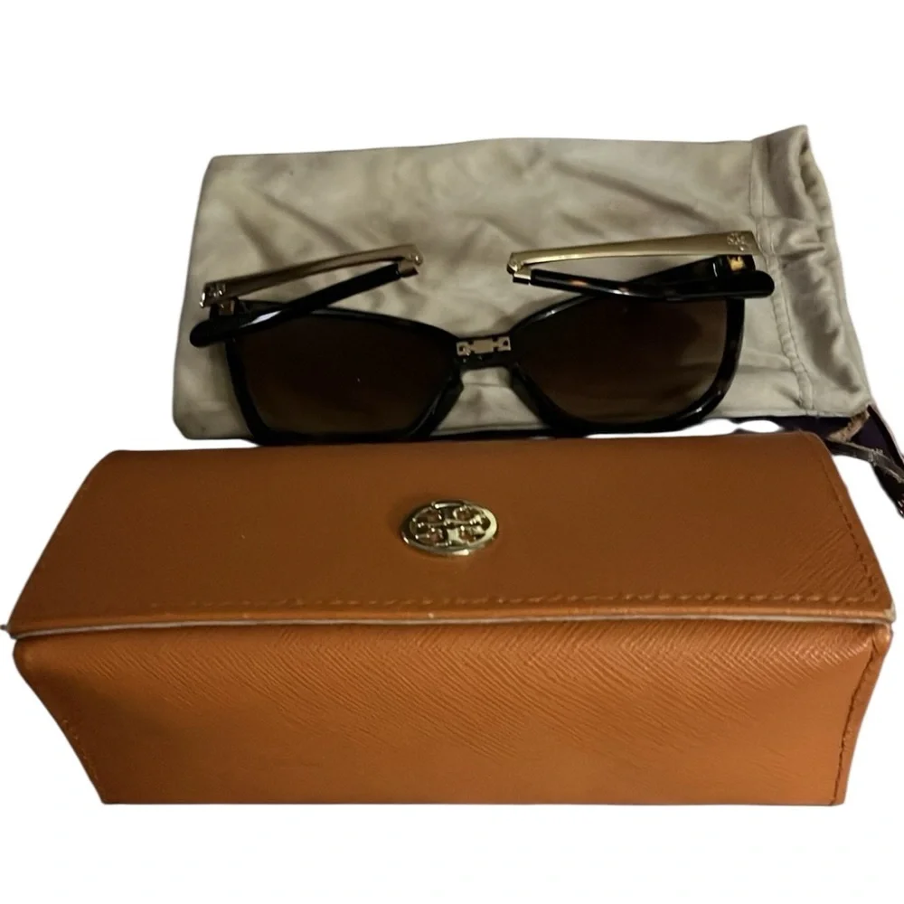 Tory Burch tory burch