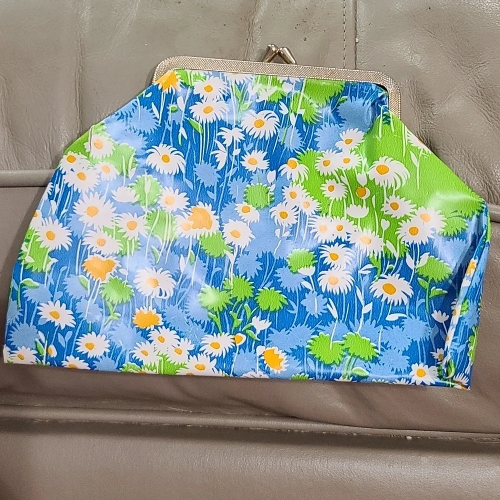 Vintage Womens‎ Purse Clutch Cosmetic Bag Blue/W Daisies Goldtone Kiss Lock EUC
