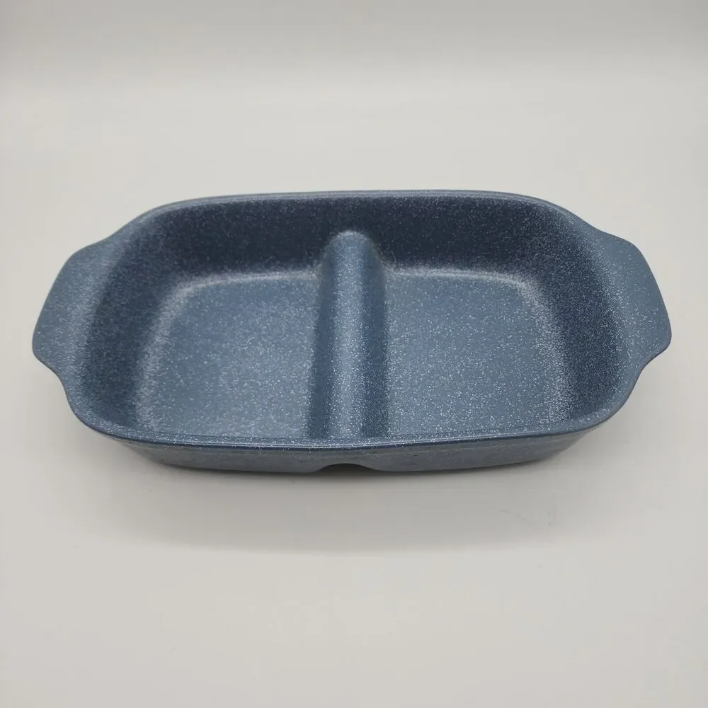 Azul bakeware gently