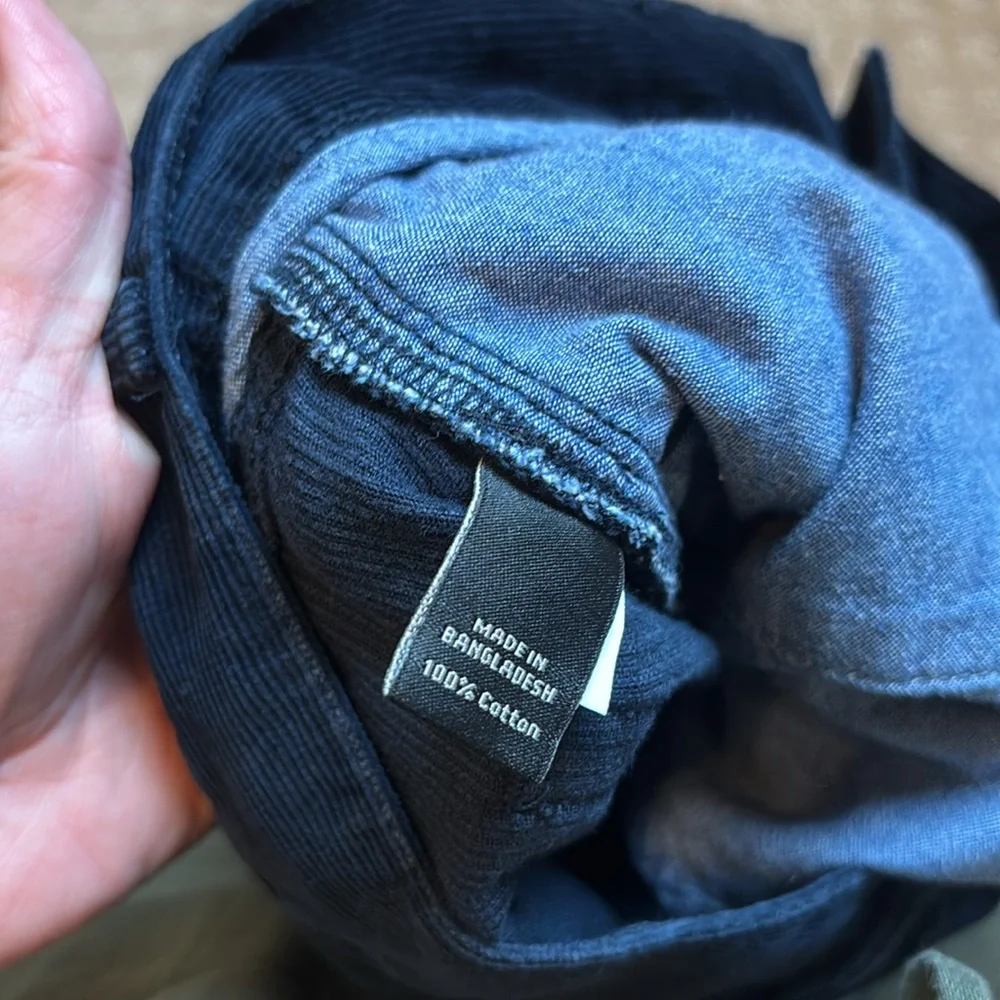 Banana Republic **** measured