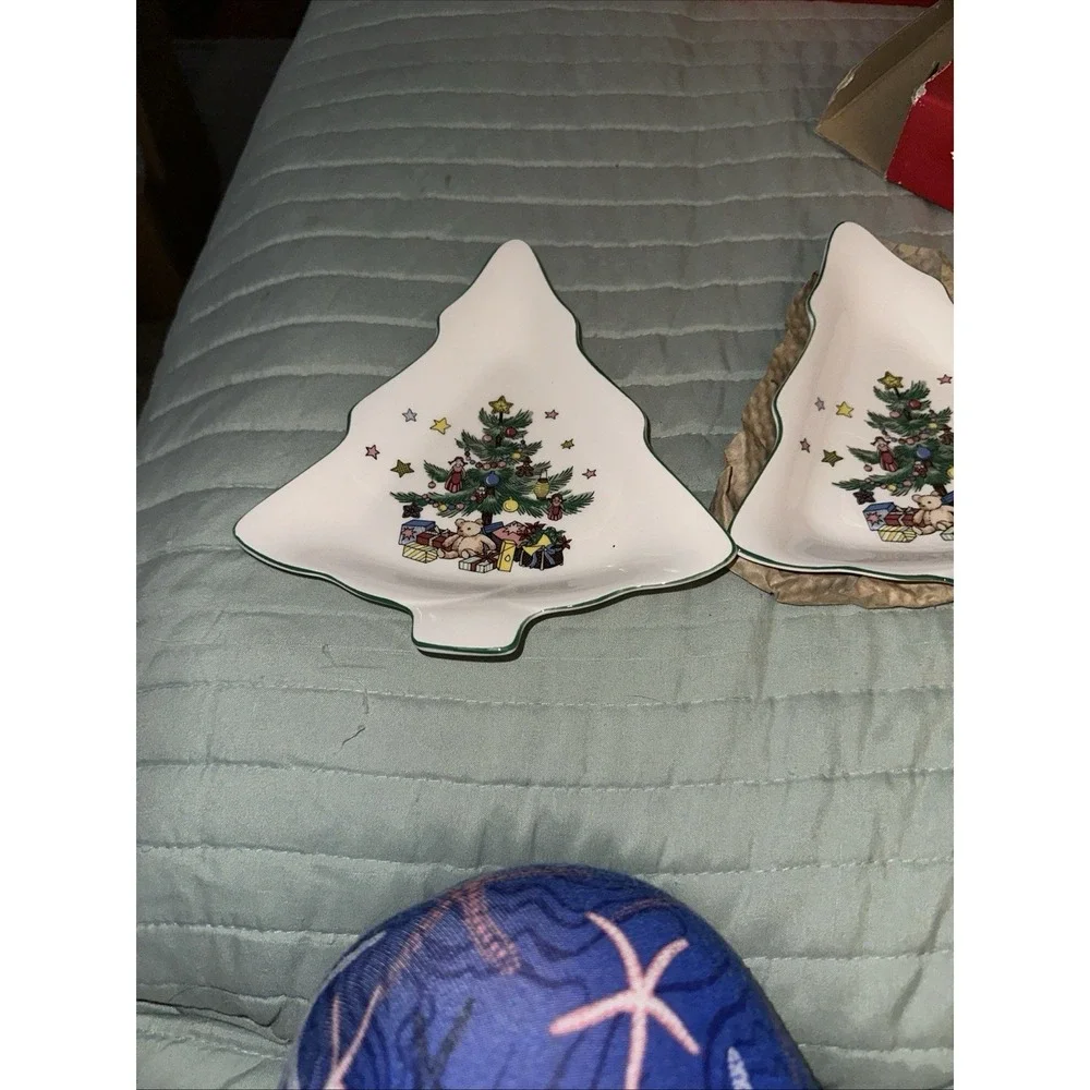 Nikko Christmastime Christmas Tree Shaped Plates Set 2 Vintage Ironstone Japan