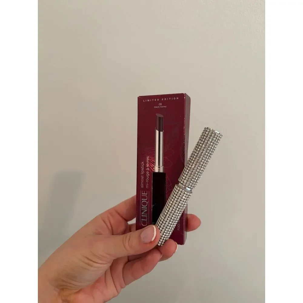 Urban Outfitters new clinique