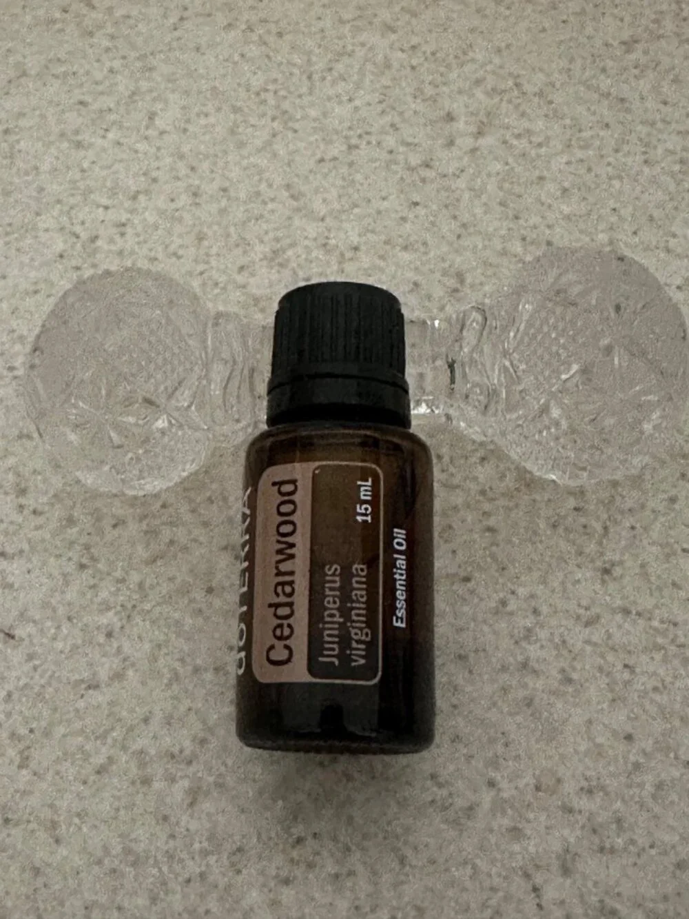 dōTERRA Cedarwood Essential Oil 15 mL – Juniperus virginiana – Expired 11-2025