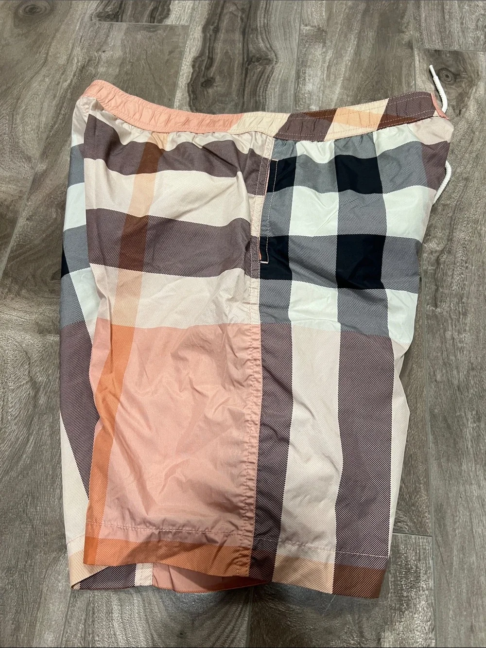 Burberry perfect only