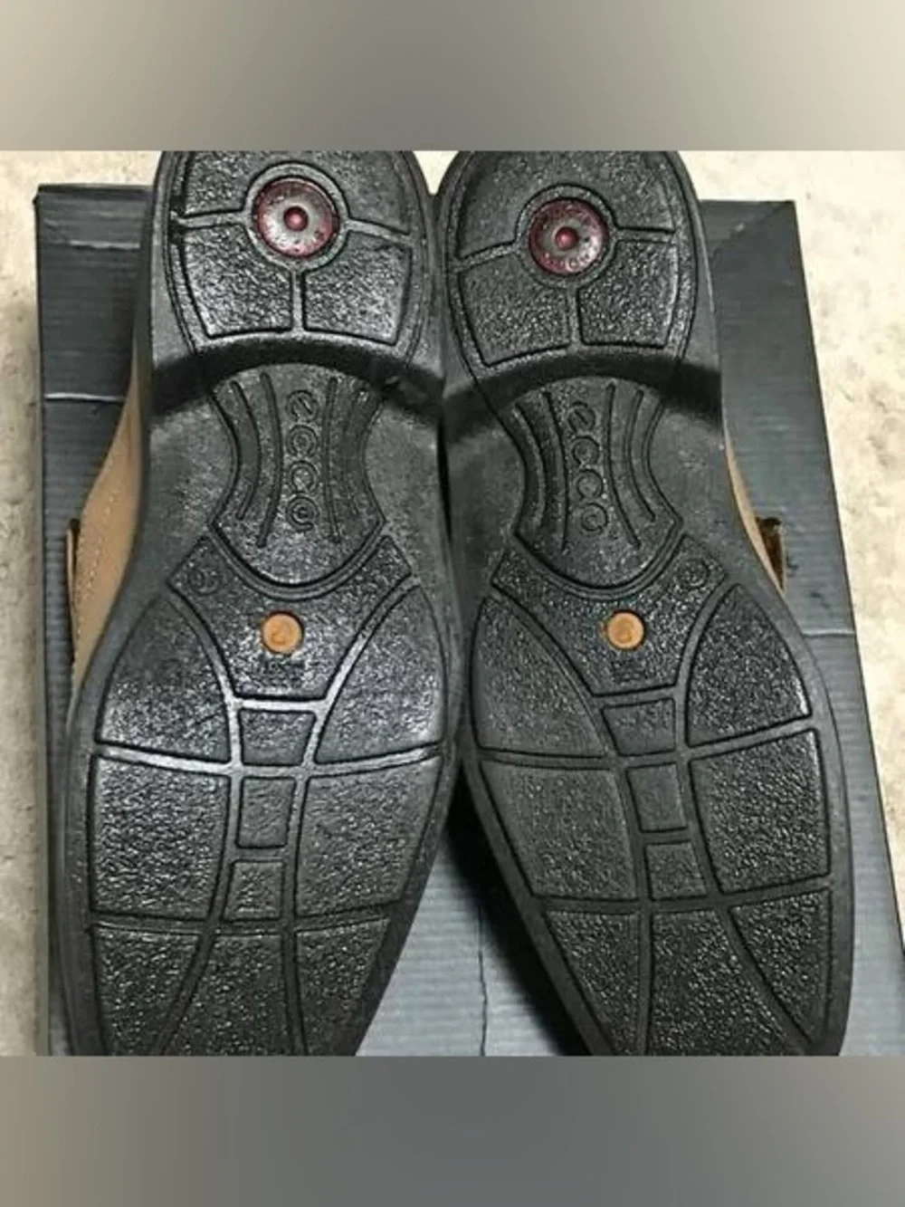 N/A vintage ecco