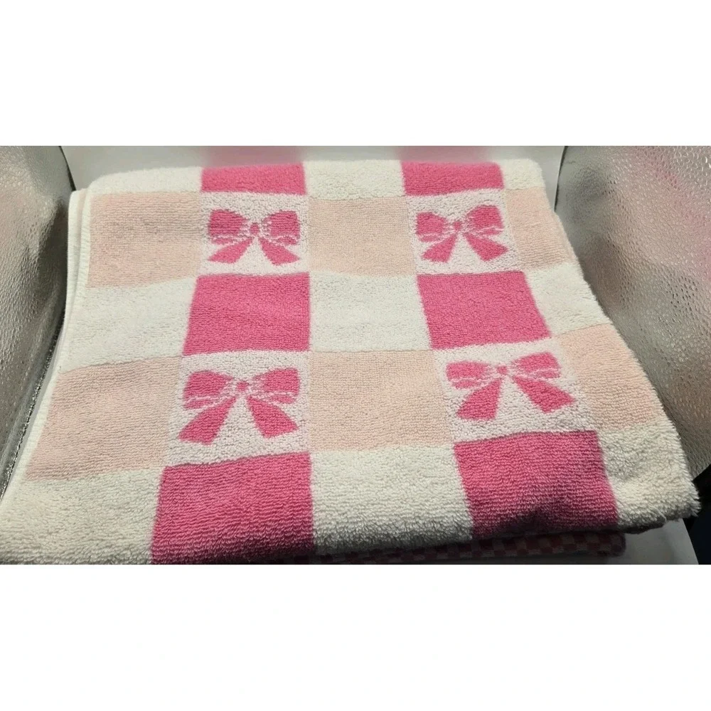 Vintage Pink Bow Towel Full Size Checker Cottagecore Bathroom Rare Cute Reverse