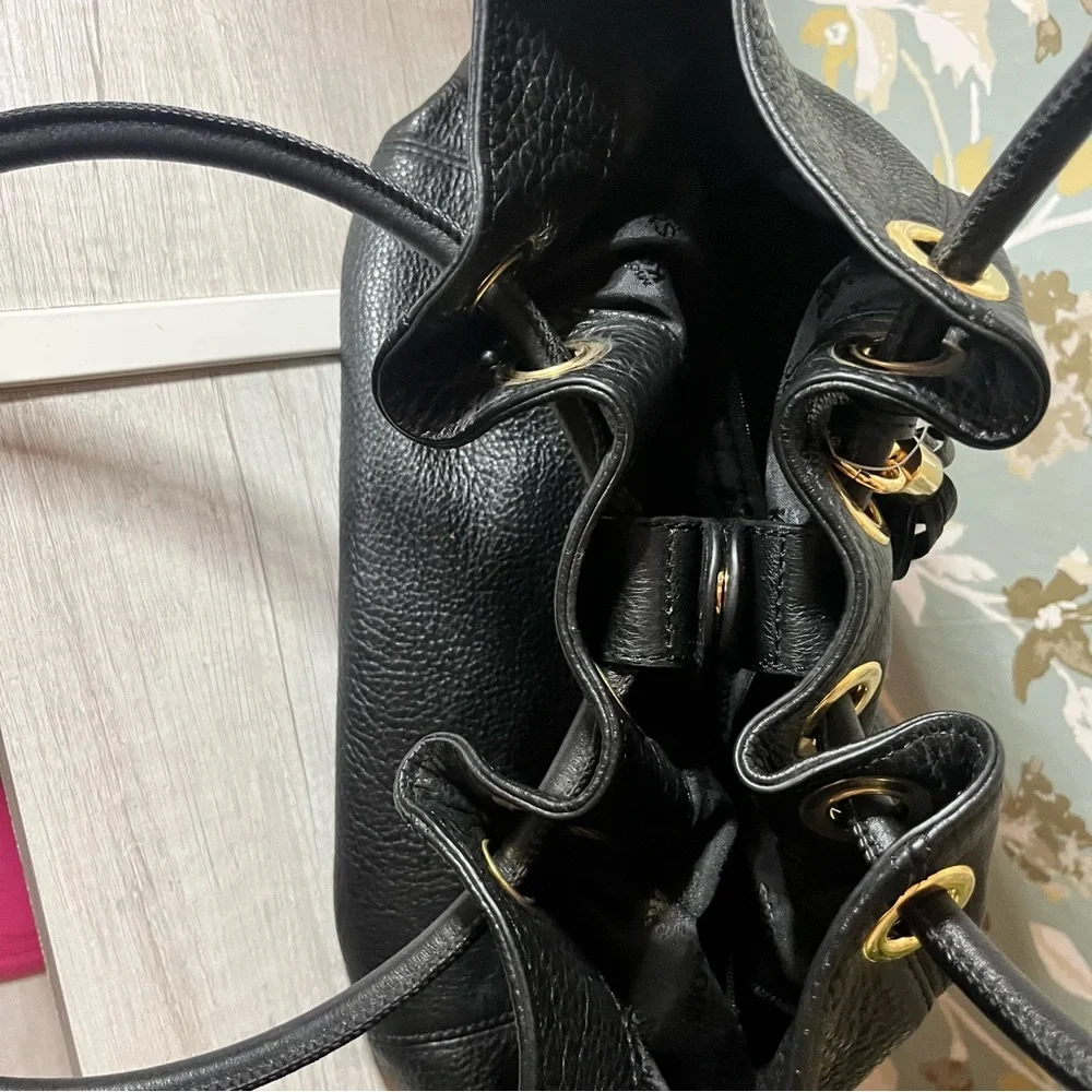 Michael Kors excellent no