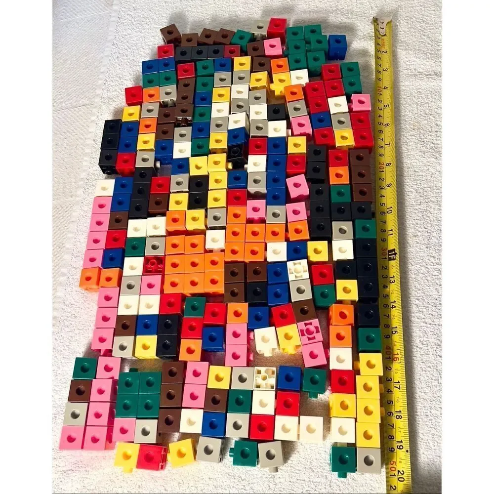Unifix interlocking counting
