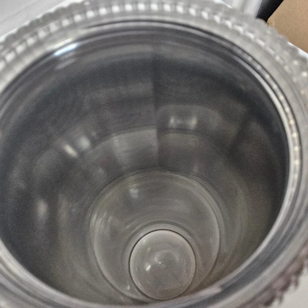 Starbucks measurements capacity