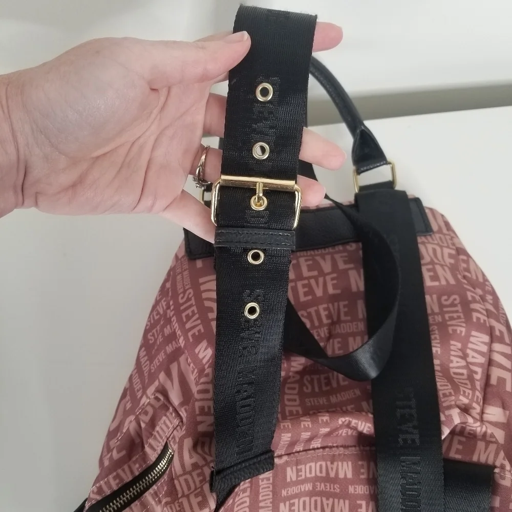 Steve Madden gently used