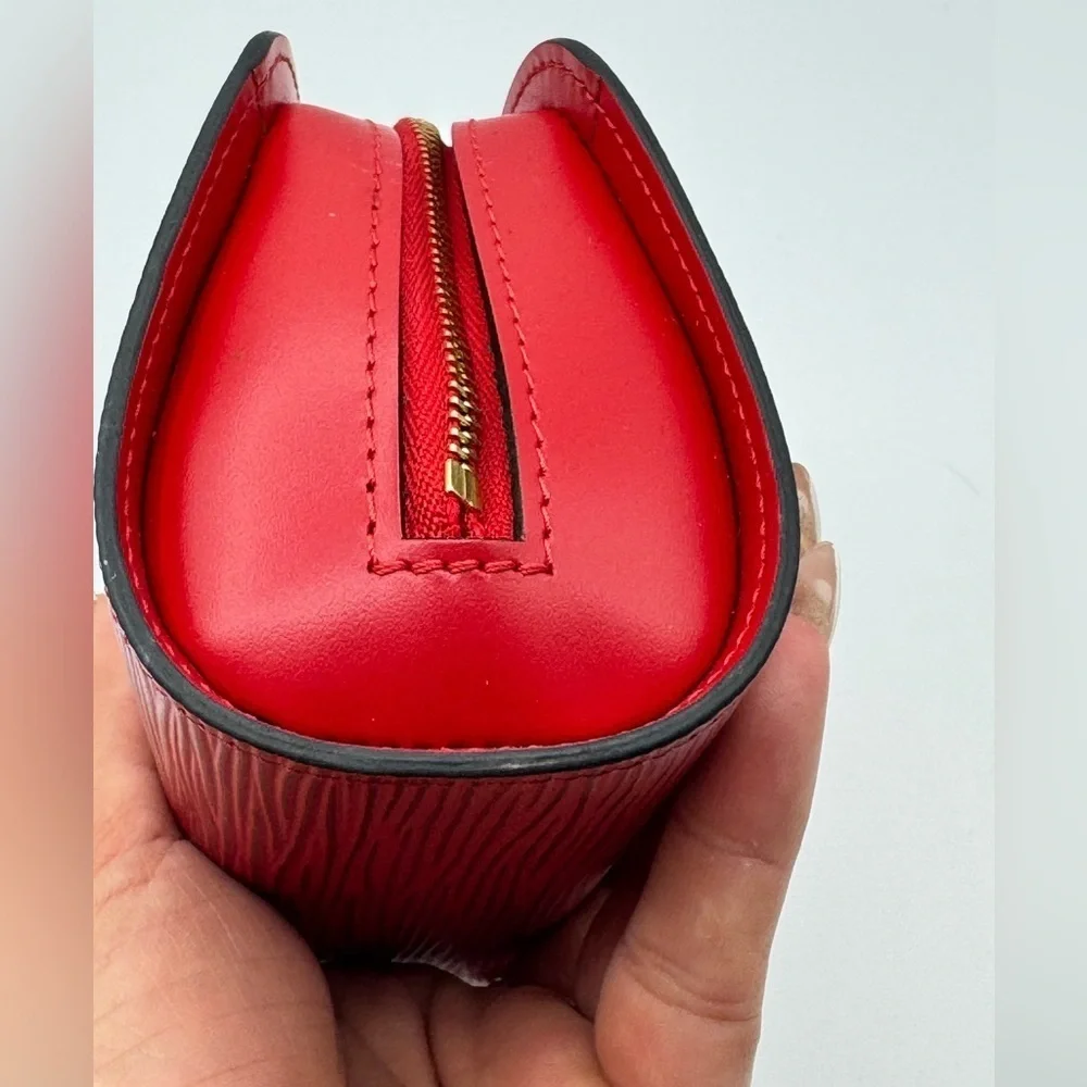 Louis Vuitton authentic louis