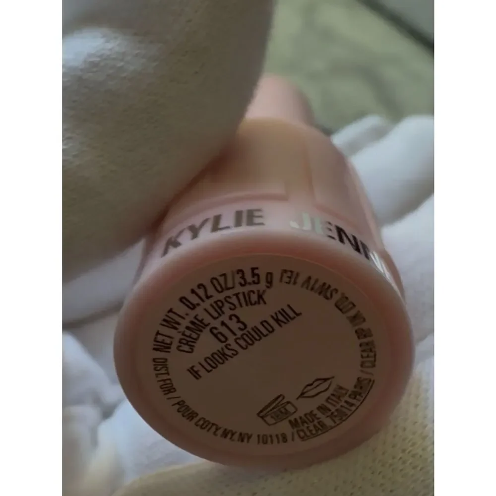 Kylie Cosmetics 🤎 soft