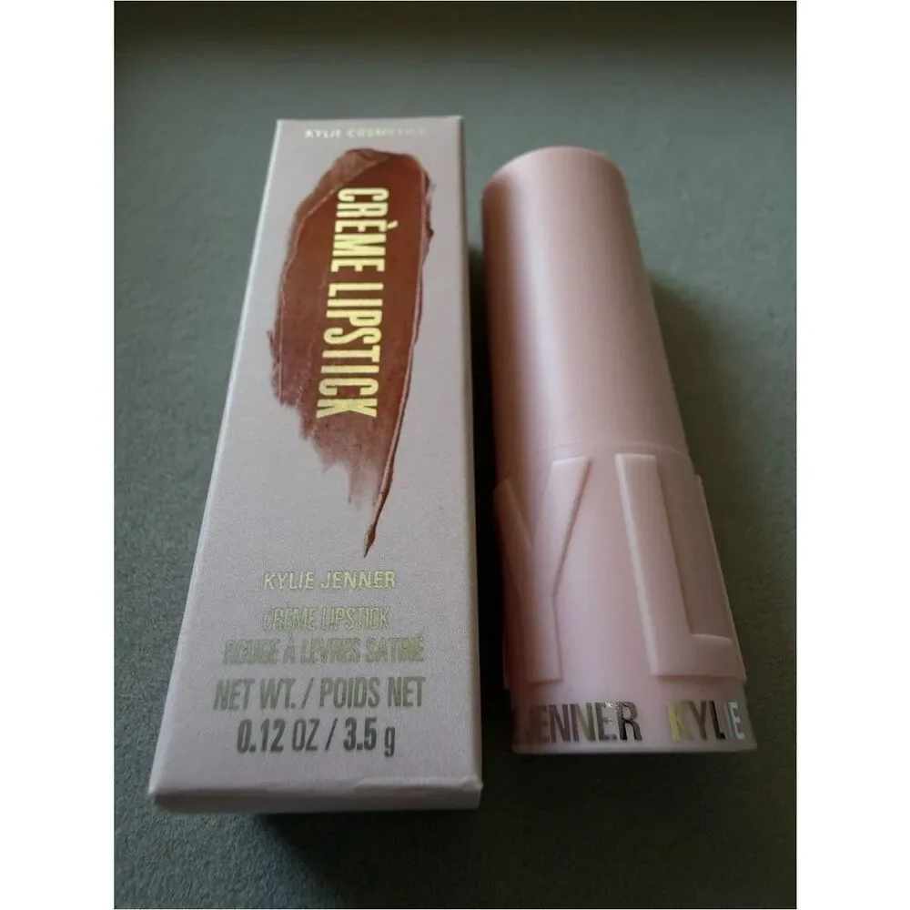Kylie Cosmetics 🤎 soft